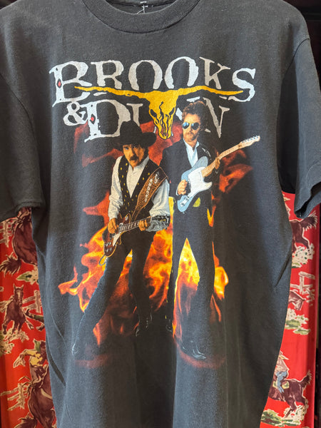 Vintage Brooks & Dunn Electric Rodeo T-shirt (L/XL)