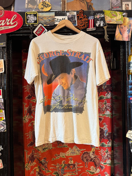 Vintage George Strait - Country Music Festival  T-shirt (M/L)