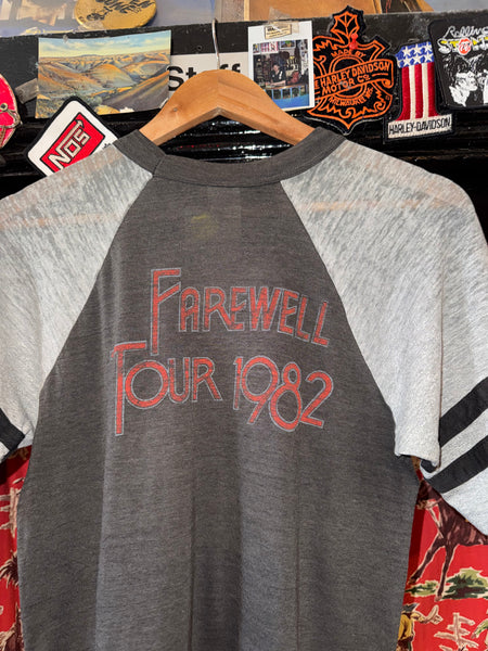Vintage Doobie Brothers 1982 Farewell Tour T-shirt (S/M)
