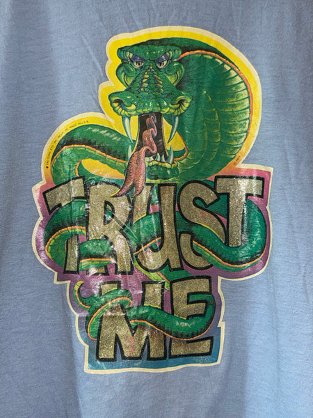 Vintage ‘Trust Me’ Glitter Snake T-shirt (L)