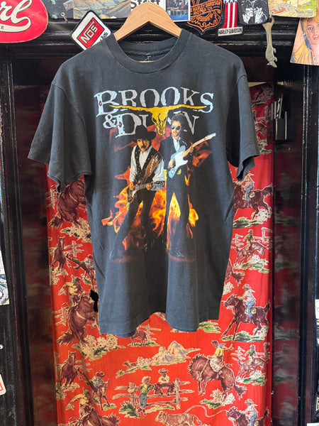 Vintage Brooks & Dunn Electric Rodeo T-shirt (L/XL)